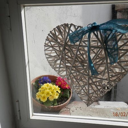 Buhardilla Corazon De Malasana Madrid Exterior foto